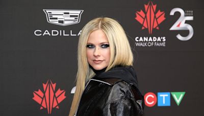 Avril Lavigne addresses body double conspiracy theory