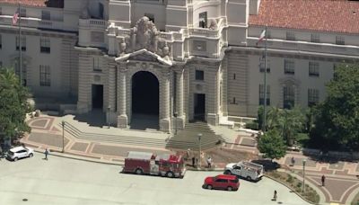 Pasadena City Hall sustains broken pipe during 4.4 magnitude quake