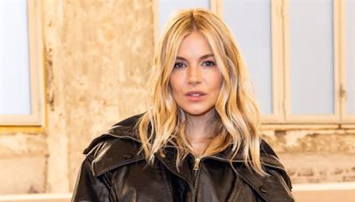 Sienna Miller: Vier Monate nach Geburt begeistert sie im Nacktkleid