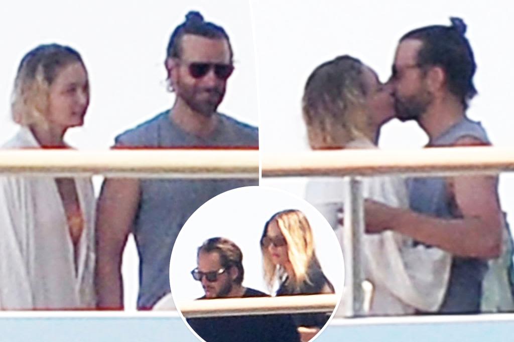 Bradley Cooper, Gigi Hadid kiss during Italian yacht trip with Margot Robbie, Tom Ackerley and Benedict Cumberbatch