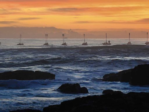 Australia and New Zealand honor their war dead with dawn services on Anzac Day