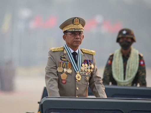 El líder de la junta militar de Birmania asume también la presidencia del país