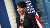 Ex-Atlanta mayor Keisha Lance Bottoms heckled by Trump supporters mistaking her for prosecutor Fani Willis