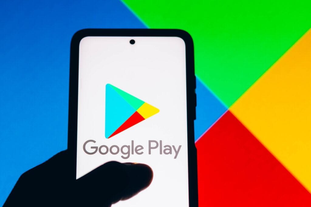 Wait No More: Google Play Store Launches Parallel App Downloads - Alphabet (NASDAQ:GOOG), Alphabet (NASDAQ:GOOGL)