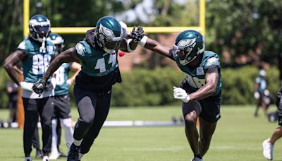 Are Eagles wrong to rely on 2 speedy, disappointing vets as 3rd WR? One last played in 2021