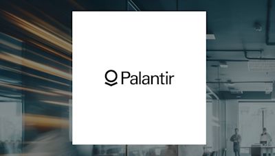 Palantir Technologies Inc. (NYSE:PLTR) Director Alexander D. Moore Sells 20,000 Shares