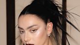 Charli XCX's Met Gala Makeup Channeled a "Romantic '90s Aesthetic"
