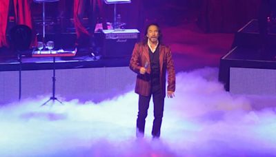 ¿Cuál es la fortuna actualizada de Marco Antonio Solís “El Buki”?