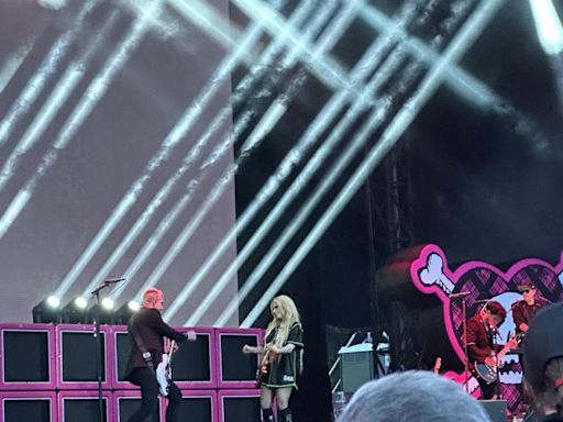 Avril Lavigne delights Cardiff crowd in first Welsh show in 20 years