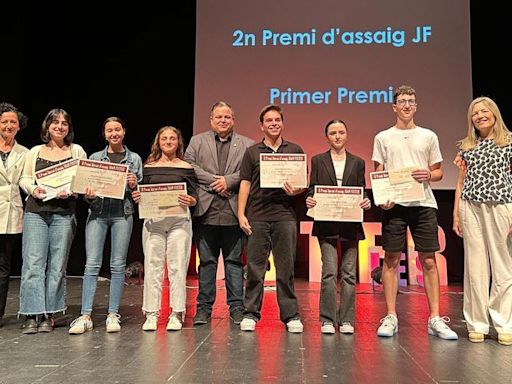 Sueca entrega los premios literarios Joan Fuster