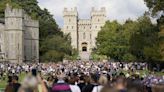 Windsor churches pay tribute to the Queen as large crowds visit town