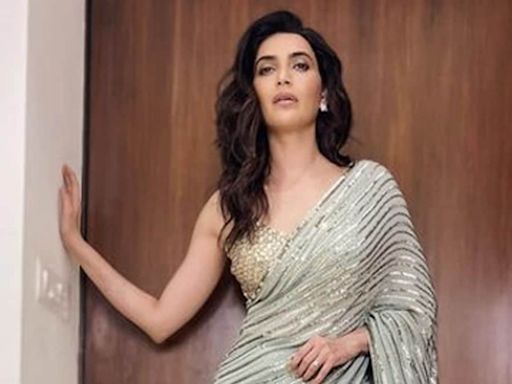 Karishma Tanna Loves The Sound Of "Freshly Brewed Coffee" - Here's Proof