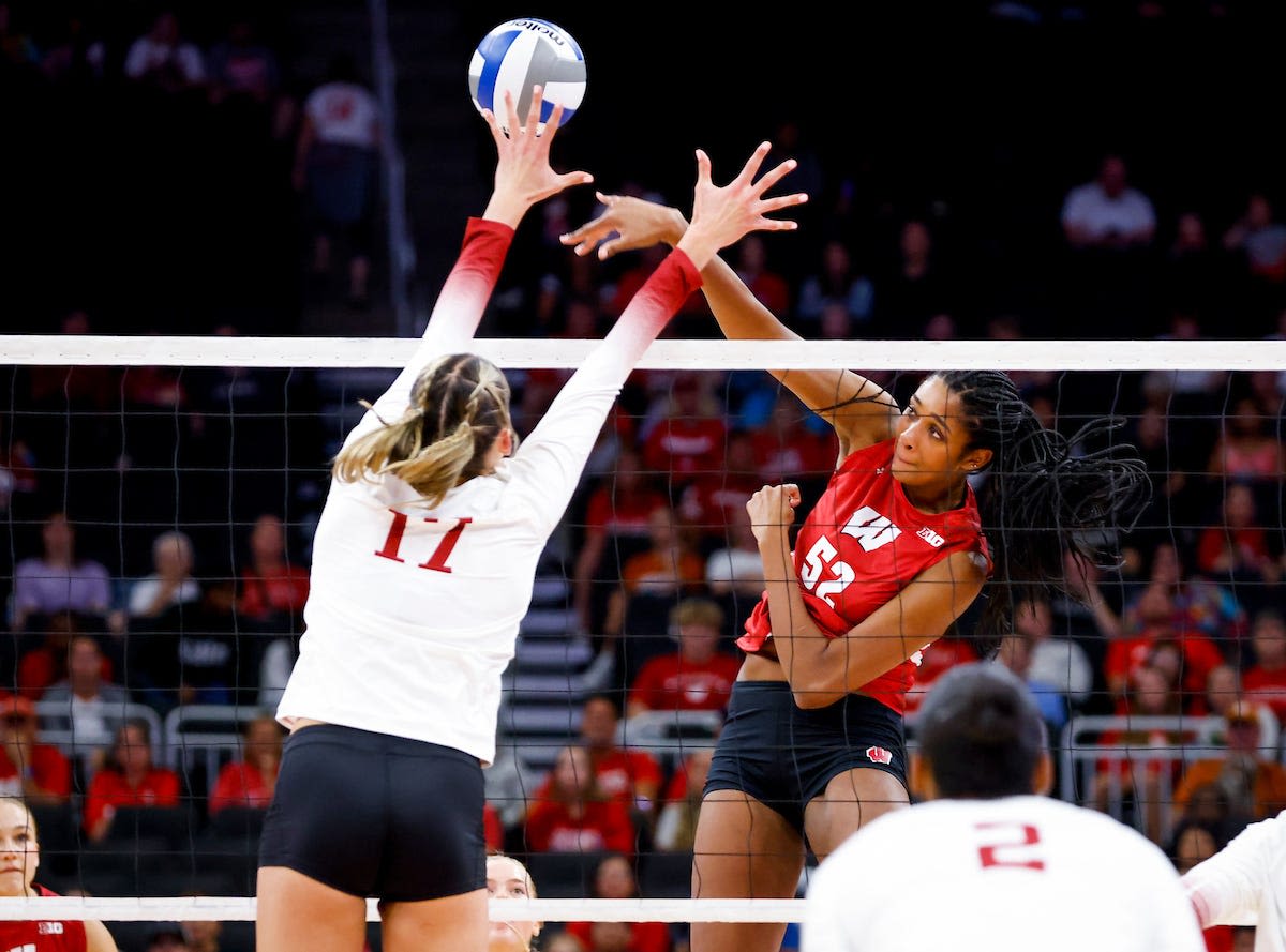 ‘The sky is not falling’: Wisconsin volleyball is confident in its work despite 0-3 start