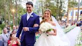 Luigi Cesar e Júlia Vieira se casam em cerimônia luxuosa com transmissão ao vivo; Assista! - OFuxico