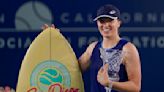 Top-ranked Iga Swiatek beats Vekic to win San Diego title