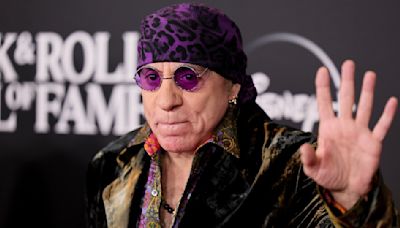 Stevie Van Zandt says the world is "in the danger zone"