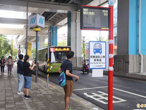 民怨環狀線接駁尖峰要等20分 新北捷運公司：路況、天氣都會影響