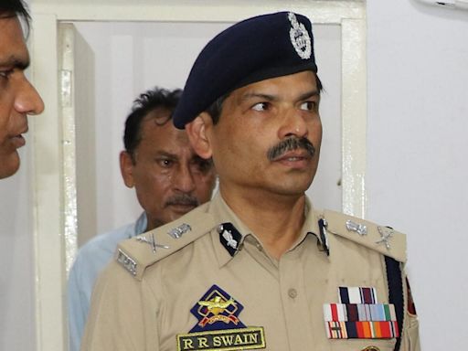 Those helping terrorists should be tried under Enemy Agents law: J&K DGP