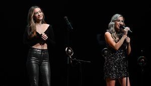 Maddie & Tae performing in Pittsburgh area next month