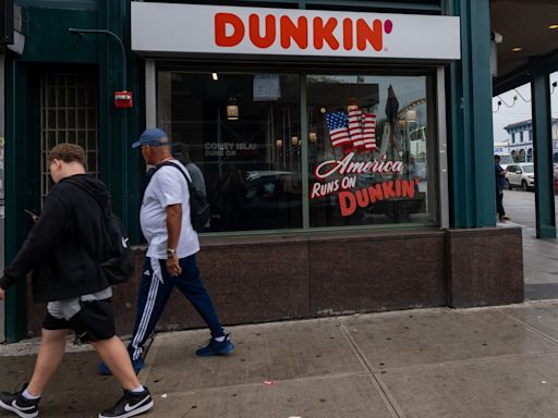 MAGA fans call for boycott of Dunkin Donuts: ‘The Bud Lite treatment’