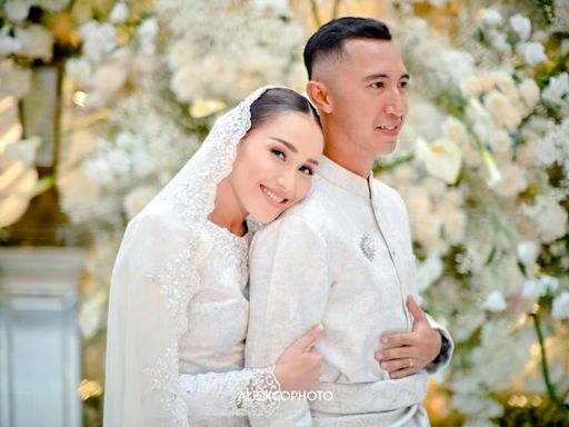 Ayu Ting Ting Diduga Putus dengan Muhammad Fardhana Gegara Miras dan Judi Online : Okezone Celebrity