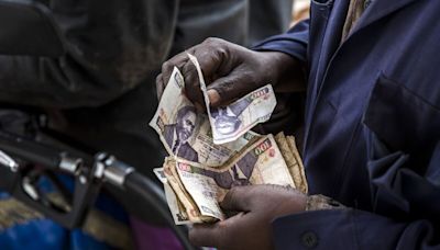 Kenya Shilling Has First Gain in Two Weeks as Bond Sale Begins