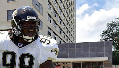 Former Jaguars player Marcus Stroud plans to open Downtown restaurant | Jax Daily Record