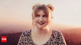 Jillian Bell to make his directorial debut with ‘Summer of 69’ comedy for Hulu, starring Chloe Fineman | English Movie News - Times of India