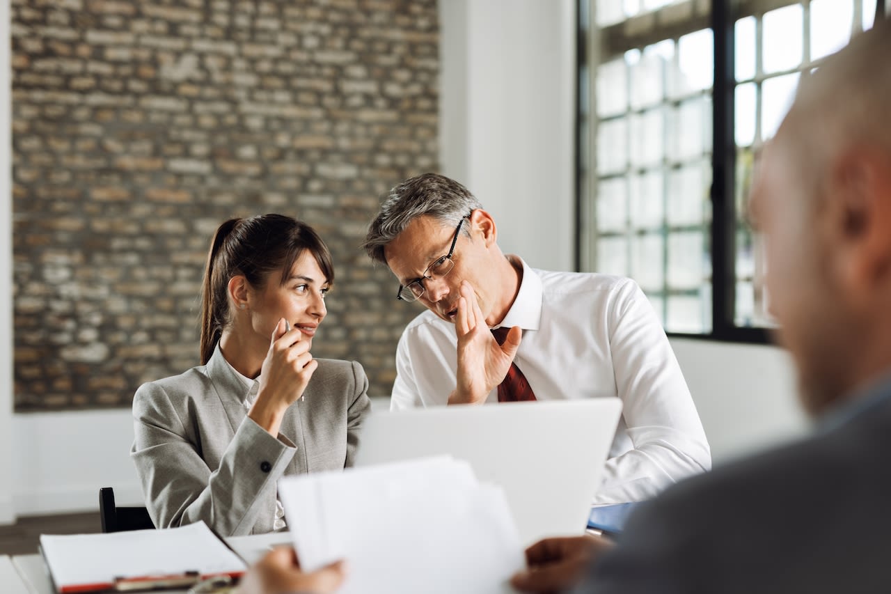 Dear Abby: I don’t want to date my flirty office manager, but being around him at work is just awkward