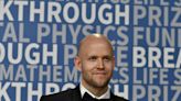 Daniel Ek cashes out $118.8 million in Spotify shares