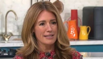 Cat Deeley's appearance leaves This Morning viewers distracted as they ask 'Who dressed her?'