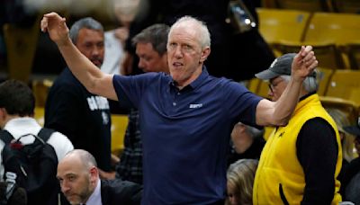 Reaction to the death of Bill Walton, the Hall of Famer who died Monday