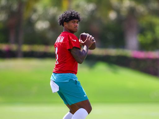 Reports: Dolphins, Tua Tagovailoa agree to $212.4M deal