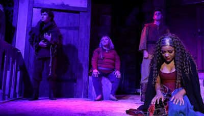 Review: THE HUNCHBACK OF NOTRE DAME at Roxy's Downtown