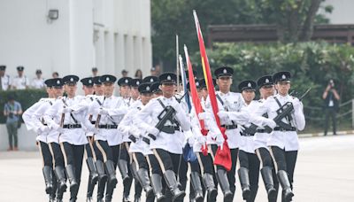 與制裁美軍火有關？香港警用手槍「美製換陸製」 補充子彈速度更快