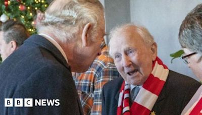 Welcome to Wrexham star Arthur Massey dies aged 100