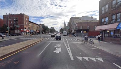 E-cyclist killed after crashing into pickup truck in Brooklyn | amNewYork