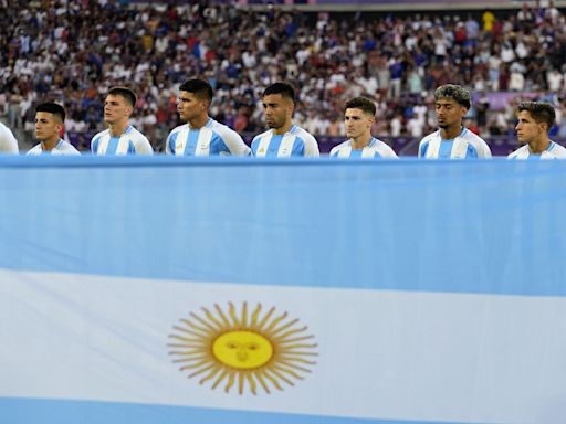 Paris Olympics: Argentina players jeered by crowd during heated football quarterfinal against France