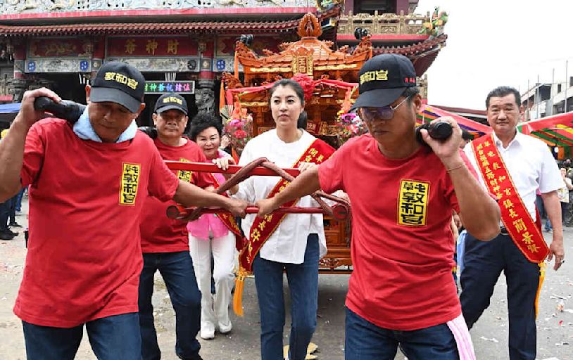 敦和宮財神爺聖誕 許淑華祈求大家平安順遂 | 蕃新聞