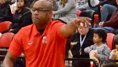Hale's new boys basketball coach James Asberry ready for `different type of challenge'