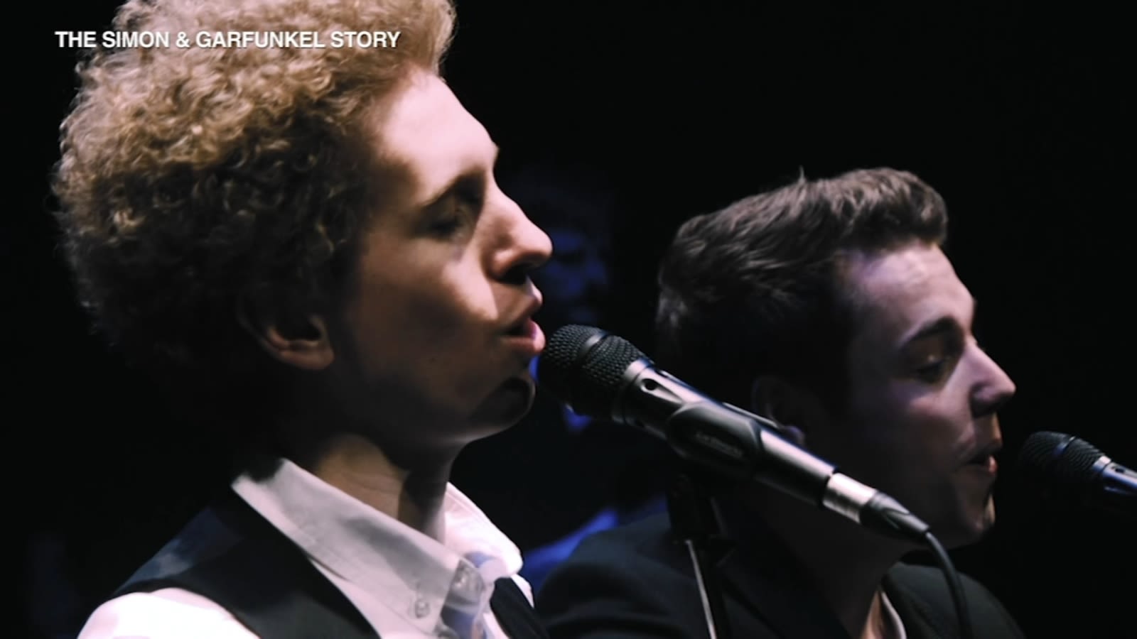 'The Simon and Garfunkel Story' returns to Broadway in Chicago for 1 week only