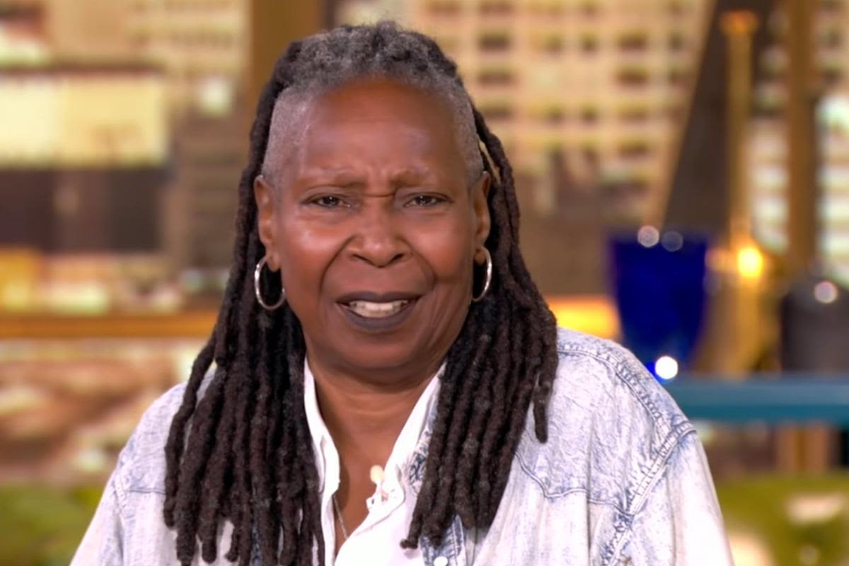 Whoopi Goldberg scoffs over a "dumb question" on 'The View'