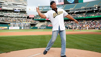 Jose Canseco launches petition to be appointed manager of the Sacramento A's