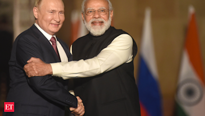 PM Modi's Russia visit: India keeps close watch as its $60bn trade partner cosies up to rival China - The Economic Times