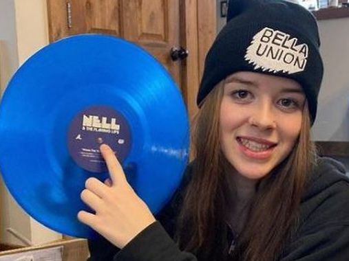 Nell Smith: Flaming Lips protege, 17, killed in car crash