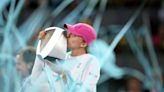 Swiatek saves 3 match points to beat Sabalenka in Madrid Open final