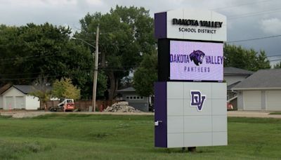 Dakota Valley students returning to school on schedule despite recent flooding