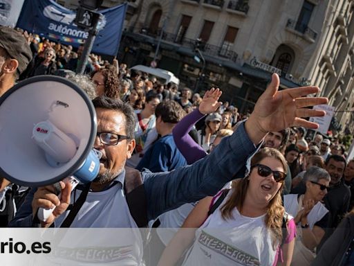 Cientos de miles de personas rechazan la asfixia de Milei a las universidades públicas de Argentina