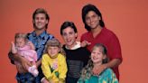 John Stamos Shares ‘Full House’ Reunion With Olsen Twins in Tribute to Bob Saget