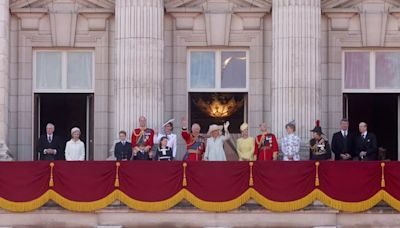 El Palacio de Buckingham abre al público la Sala Central donde está el famoso balcón real